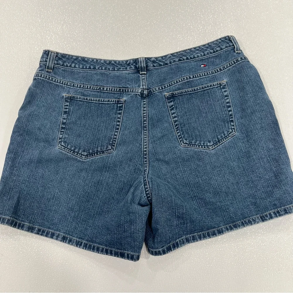 TOMMY HILFIGER Classic Blue Denim Women's Shorts Size 20 - Picture 7 of 7